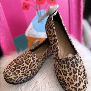 Clarks Brown and Black Flats Classic Loafers